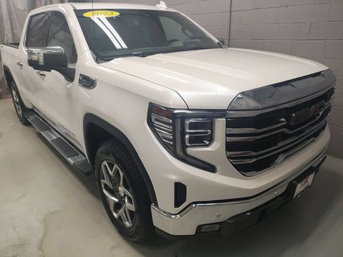 Certified 2023 GMC Sierra 1500 SLT w/ SLT Premium Plus Package AWD/4WD image 5