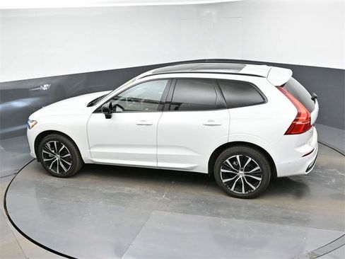 Used 2023 Volvo XC60 B5 Plus w/ Climate Package image 11