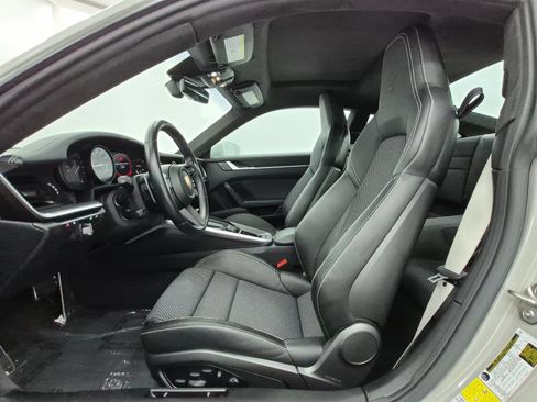 Certified 2024 Porsche 911 Turbo AWD/4WD image 5