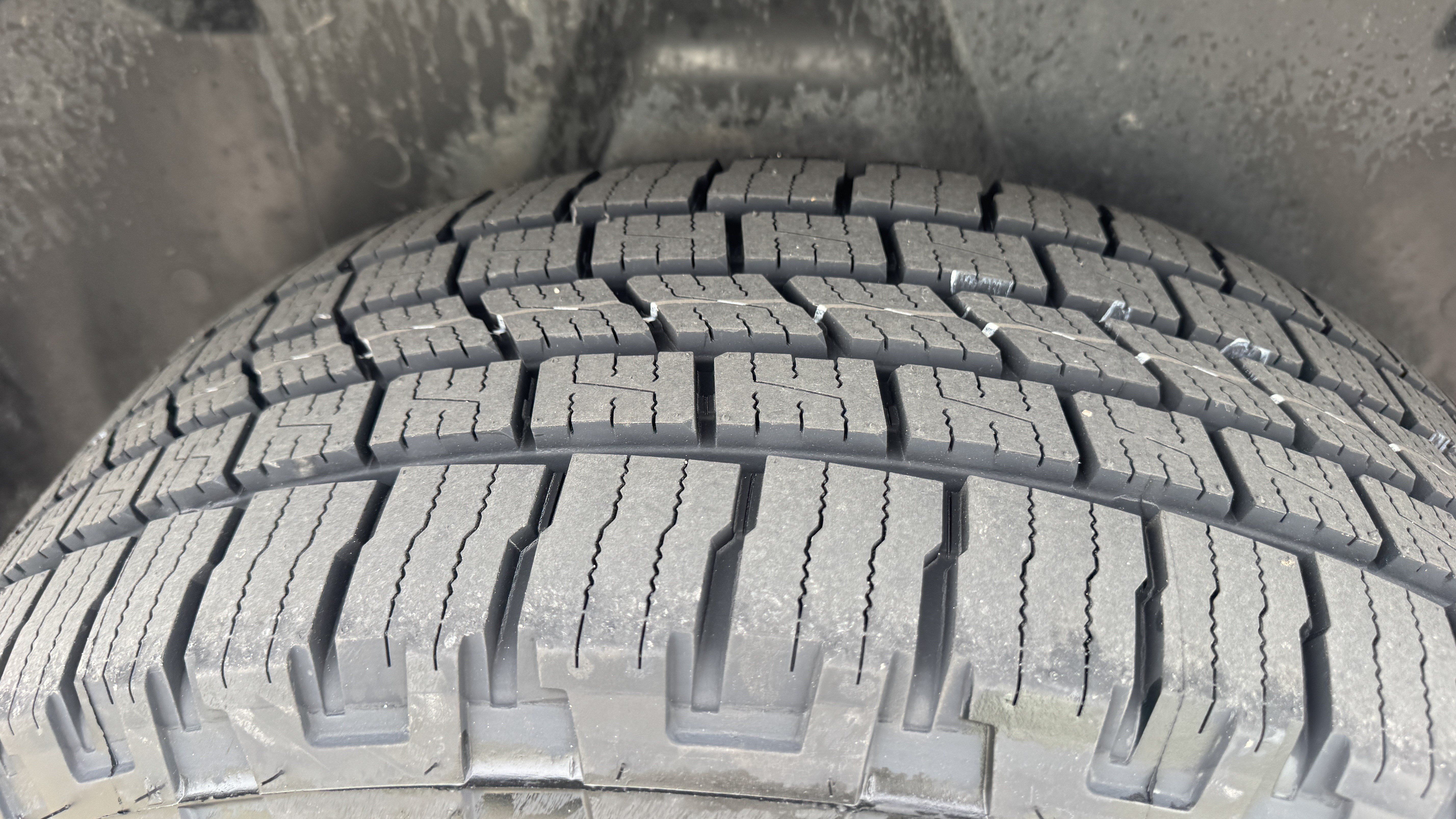 Used 2024 RAM 1500 Classic SLT AWD/4WD image 21