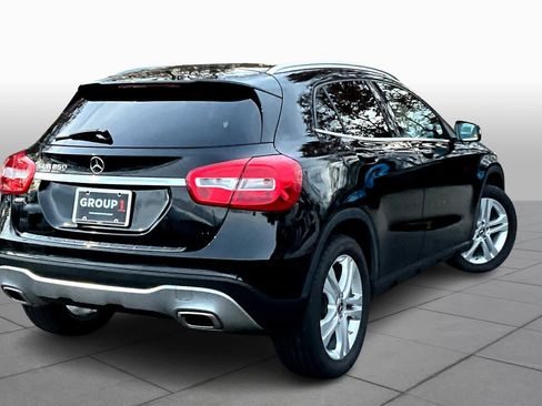 Used 2018 Mercedes-Benz GLA 250 image 12