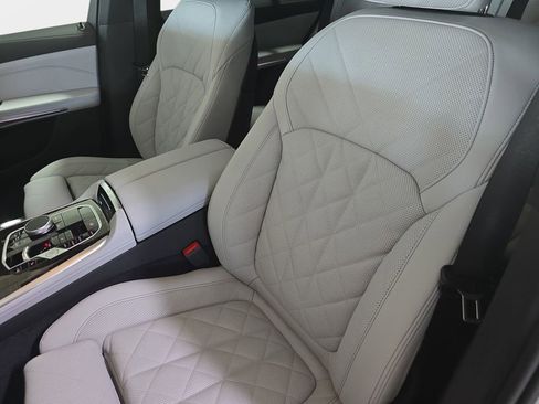 New 2026 BMW X5 sDrive40i w/ M Sport Package image 12