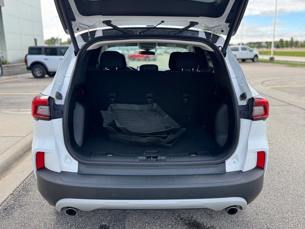 Certified 2023 Ford Escape Active w/ Tech Pack #2 AWD/4WD image 47