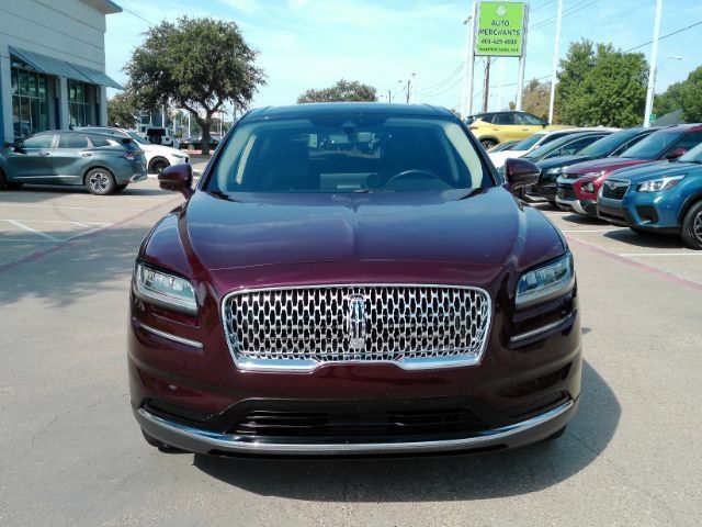 Used 2021 Lincoln Nautilus Reserve AWD/4WD image 3