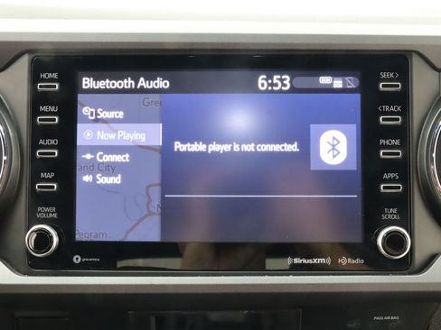 Used 2022 Toyota Tacoma TRD Off-Road AWD/4WD image 25