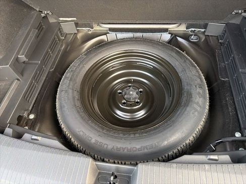 Used 2021 Nissan Rogue S image 10