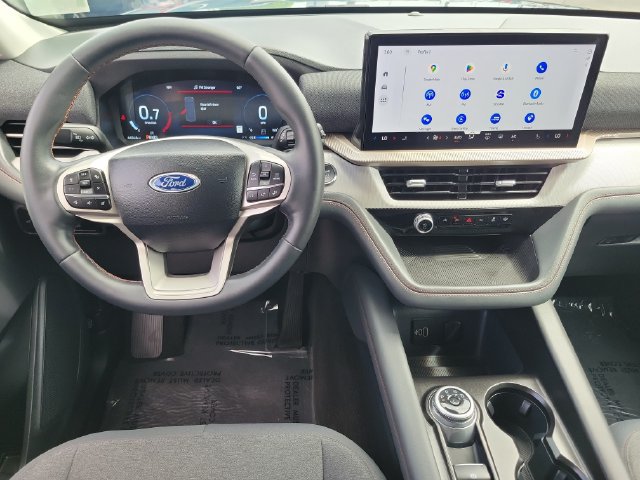 Used 2026 Ford Explorer Active RWD image 4