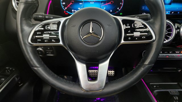 Used 2023 Mercedes-Benz GLB 250 w/ AMG Line image 61