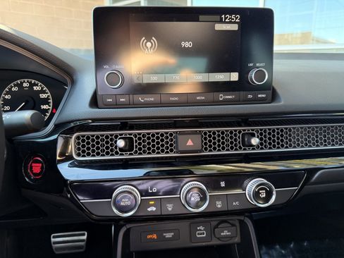 Used 2023 Honda Civic Sport image 20