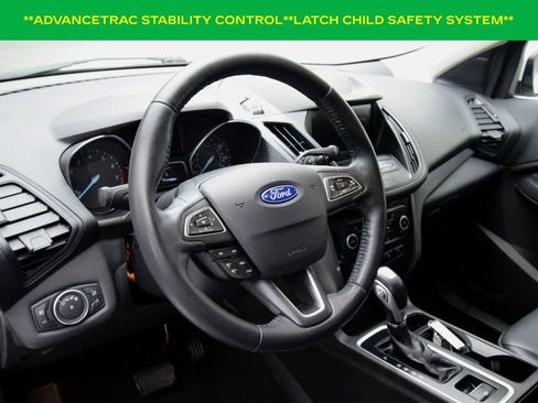 Used 2019 Ford Escape SEL image 15