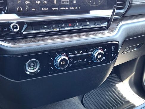 Used 2023 GMC Sierra 1500 Elevation AWD/4WD image 25