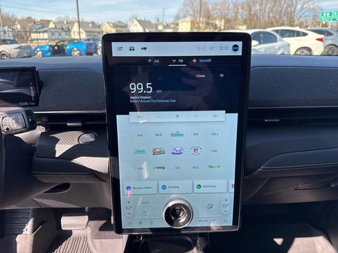 Used 2021 Ford Mustang Mach-E Premium image 17