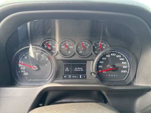 Used 2024 Chevrolet Silverado 1500 Custom image 23