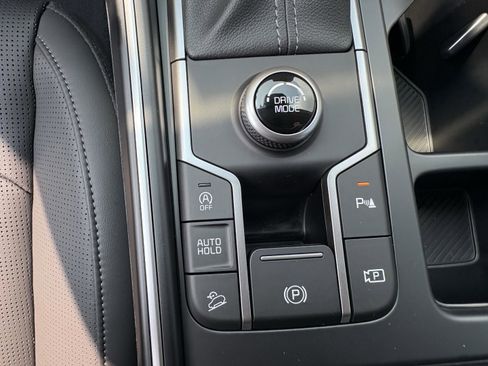New 2026 Kia Sorento EX FWD image 14