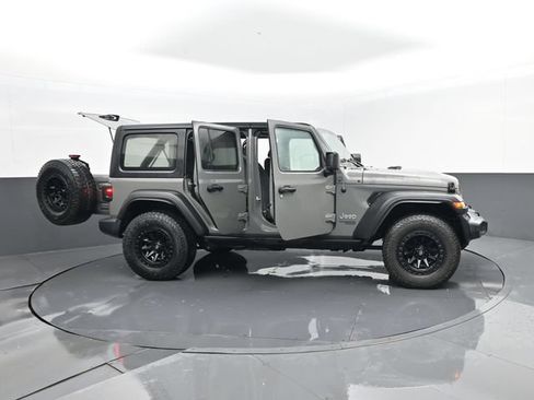 Used 2020 Jeep Wrangler Unlimited Sport S AWD/4WD image 29