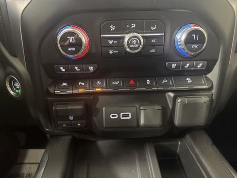 Used 2020 GMC Sierra 1500 SLT w/ SLT Premium Plus Package image 16