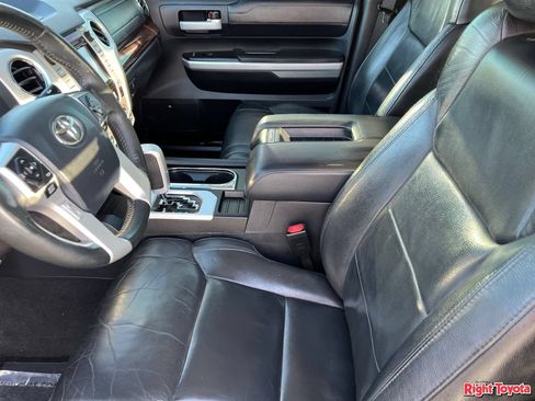 Used 2017 Toyota Tundra Limited w/ Limited Premium Package AWD/4WD image 20