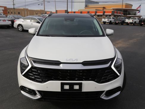 Used 2025 Kia Sportage SX Prestige image 2
