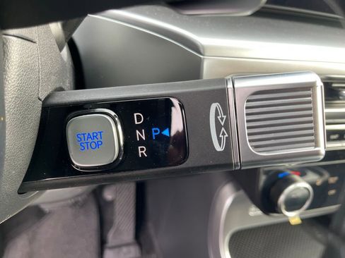 New 2026 Hyundai Ioniq 9 SE image 28