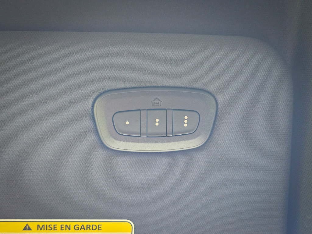 Used 2025 RAM 1500 Big Horn AWD/4WD image 30