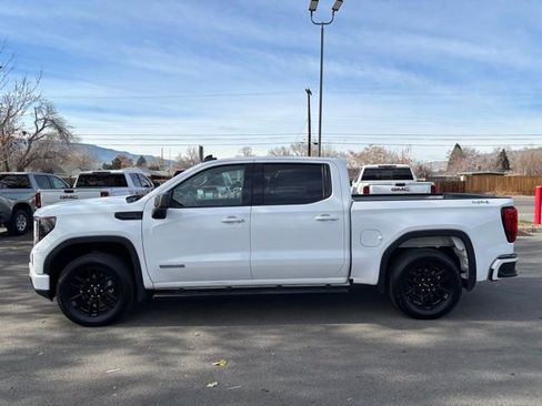 Certified 2022 GMC Sierra 1500 Elevation image 5