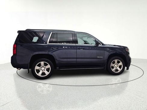 Used 2020 Chevrolet Tahoe LT w/ Luxury Package AWD/4WD image 7
