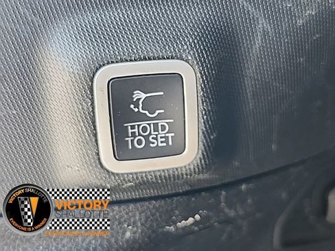 Used 2023 Jeep Grand Cherokee Altitude image 24