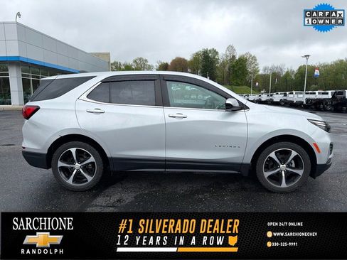 Used 2022 Chevrolet Equinox LT FWD image 1