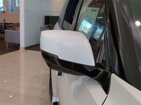 New 2026 INFINITI QX80 Autograph w/ Premium Cargo Package image 10