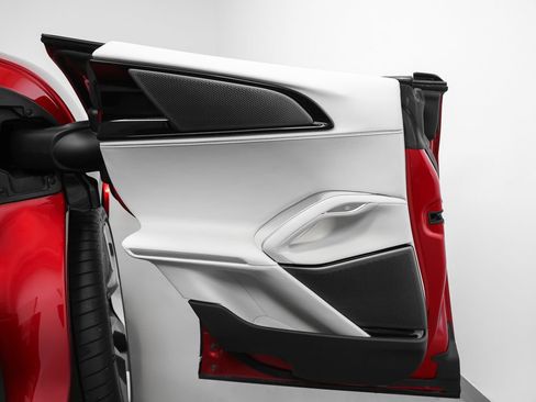 Certified 2025 Ferrari Purosangue AWD/4WD image 82