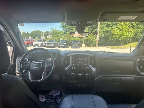 Used 2023 GMC Sierra 2500 Denali w/ Denali Ultimate Package AWD/4WD image 20