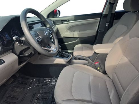 Used 2020 Hyundai Elantra SEL w/ Cargo Package (C1) FWD image 9