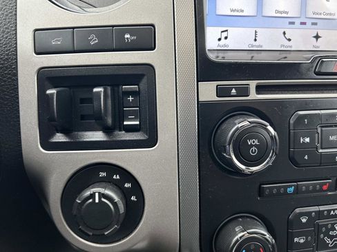 Used 2017 Ford Expedition EL XLT w/ Equipment Group 202A image 30