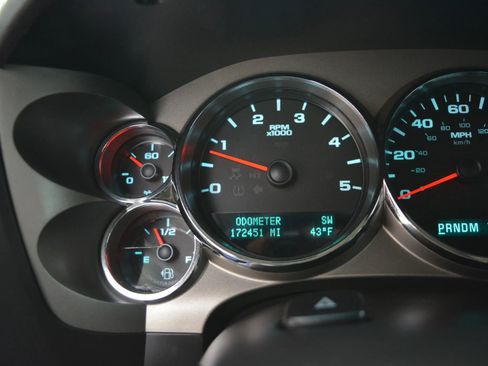 Used 2010 GMC Sierra 3500 SLE image 22