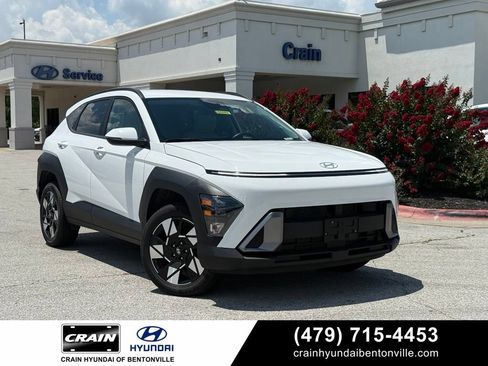 Used 2024 Hyundai Kona SEL AWD/4WD image 1