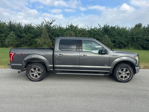 Used 2016 Ford F150 XLT w/ Equipment Group 302A Luxury AWD/4WD image 10