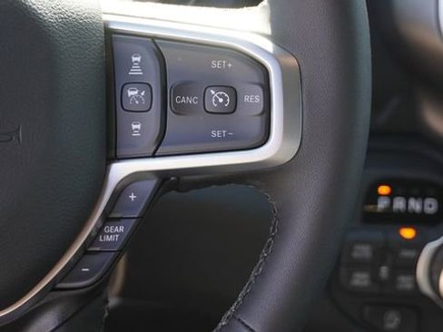 New 2026 RAM 1500 4x4 Crew Cab image 25