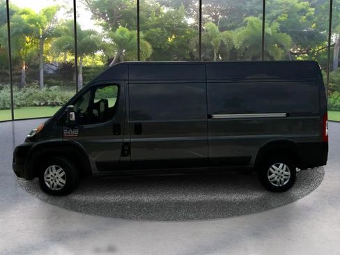 Used 2015 RAM ProMaster 2500 w/ Interior Convenience Group FWD image 8