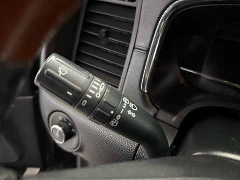 Used 2015 Lincoln Navigator 4WD image 16