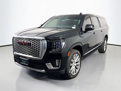 Certified 2023 GMC Yukon XL Denali w/ Denali Reserve Package AWD/4WD image 3