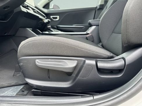 New 2026 Kia K4 FWD image 22