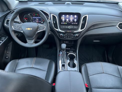 Used 2023 Chevrolet Equinox Premier AWD/4WD image 8