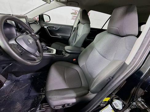 Certified 2022 Toyota RAV4 XLE AWD/4WD image 24