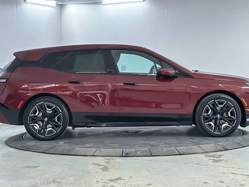 Used 2023 BMW iX M60 w/ Executive Package image 8