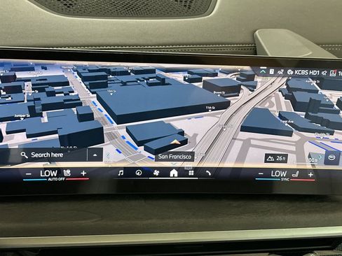 Used 2026 BMW X5 xDrive40i w/ Premium Package image 19