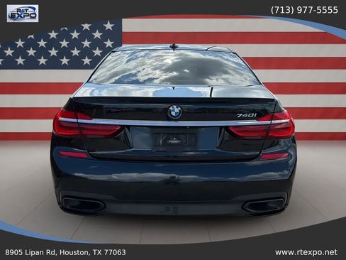 Used 2018 BMW 740i RWD image 8