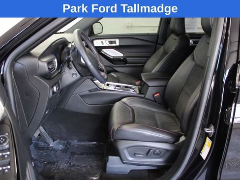 Used 2023 Ford Explorer ST w/ Equipment Group 401A image 14