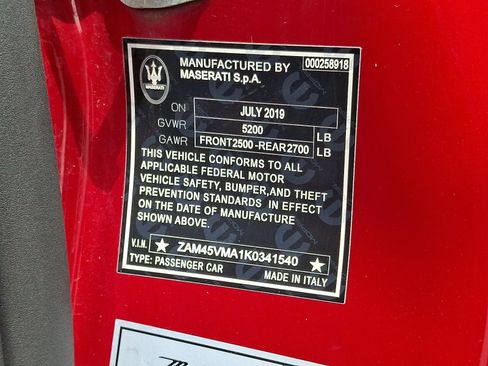 Used 2019 Maserati GranTurismo MC RWD image 28