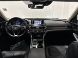 Used 2018 Honda Accord EX-L image 2