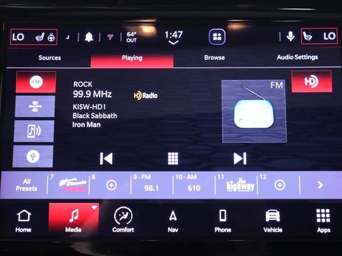 Used 2022 Dodge Durango R/T w/ Trailer Tow Group IV AWD/4WD image 16